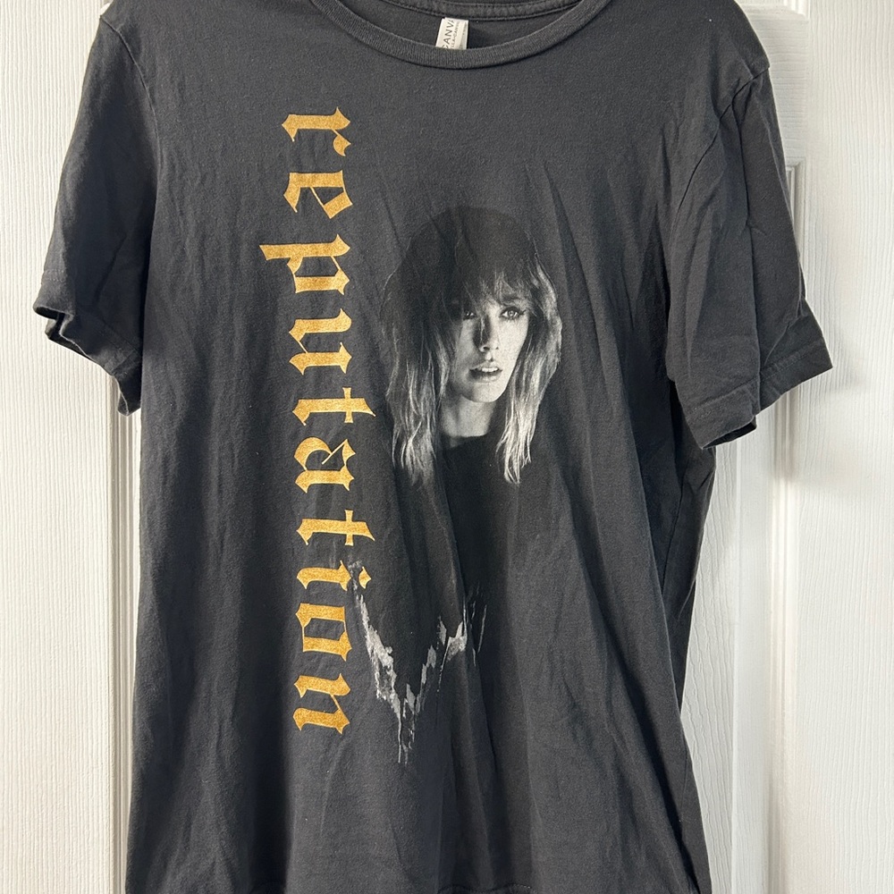 Taylor Swift ‘reputation’ Tour T-Shirt